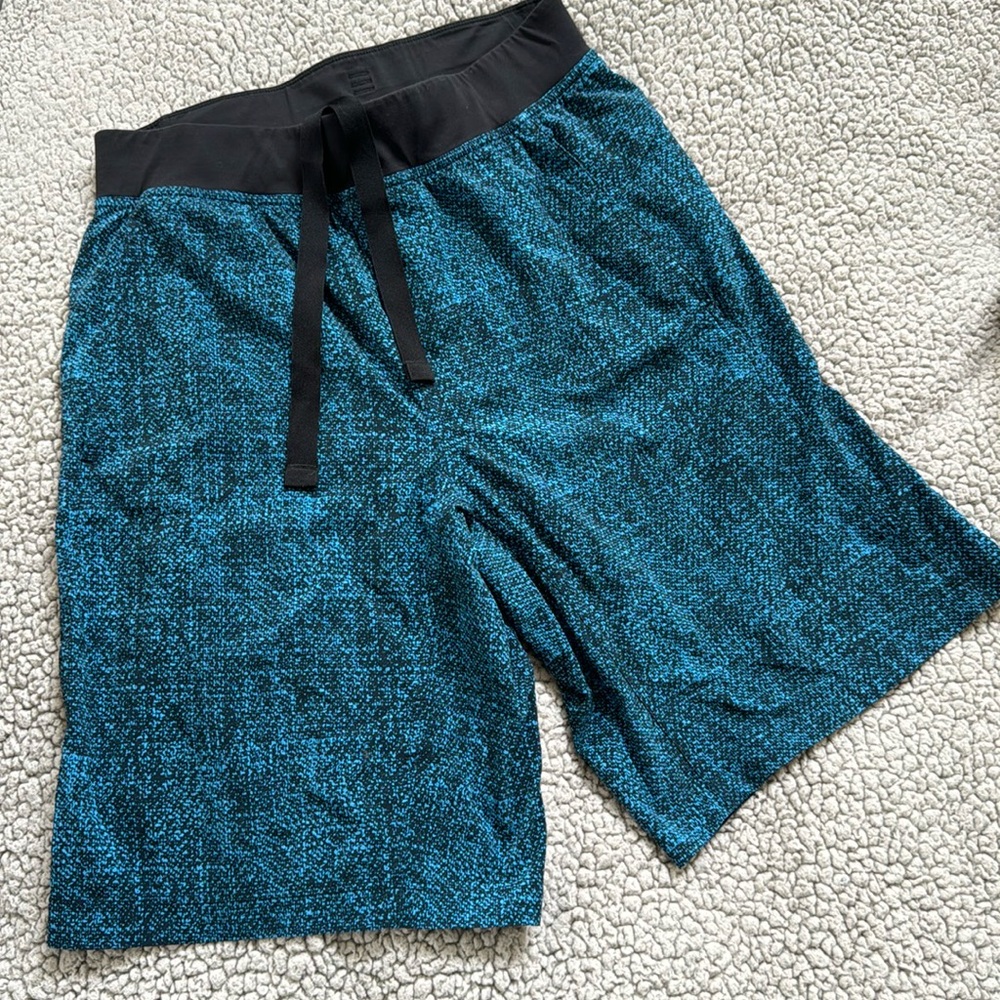 Men’s Lululemon Shorts ABC Short unlined amazing condition